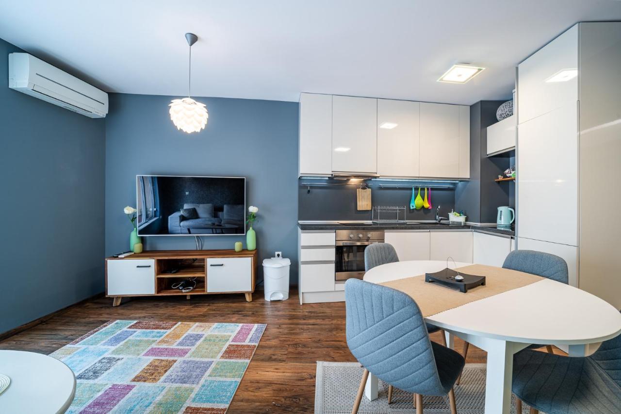 וארנה Colibri Central Apartment מראה חיצוני תמונה